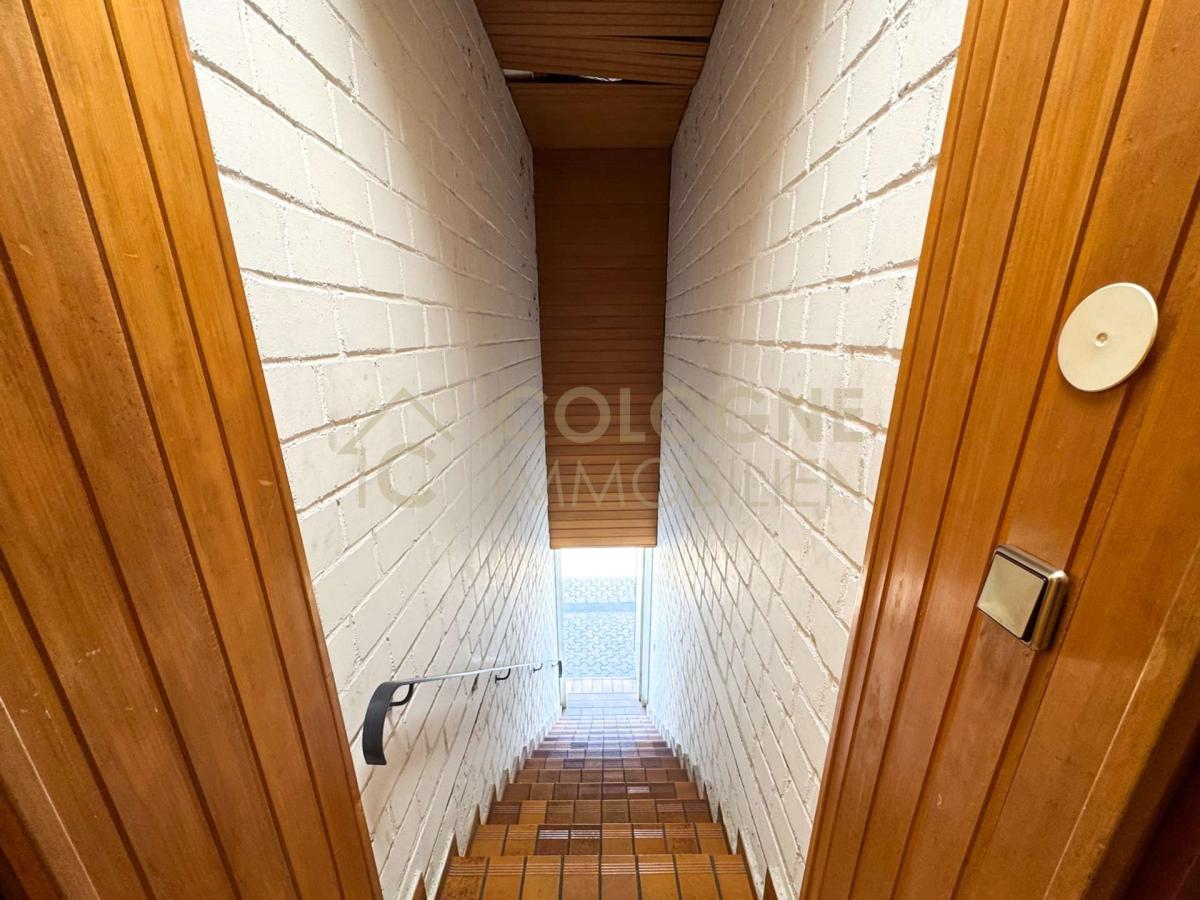 Treppenaufgang Dusche/Bespr.Ra