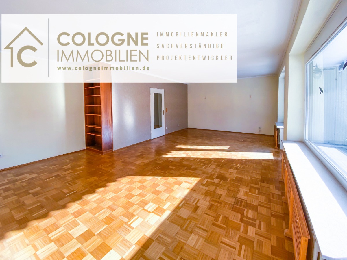Ess- und Wohnzimmer (Zimmeraufteilung möglich)