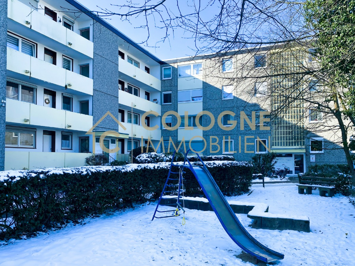 Grünbereiche vor dem Haus