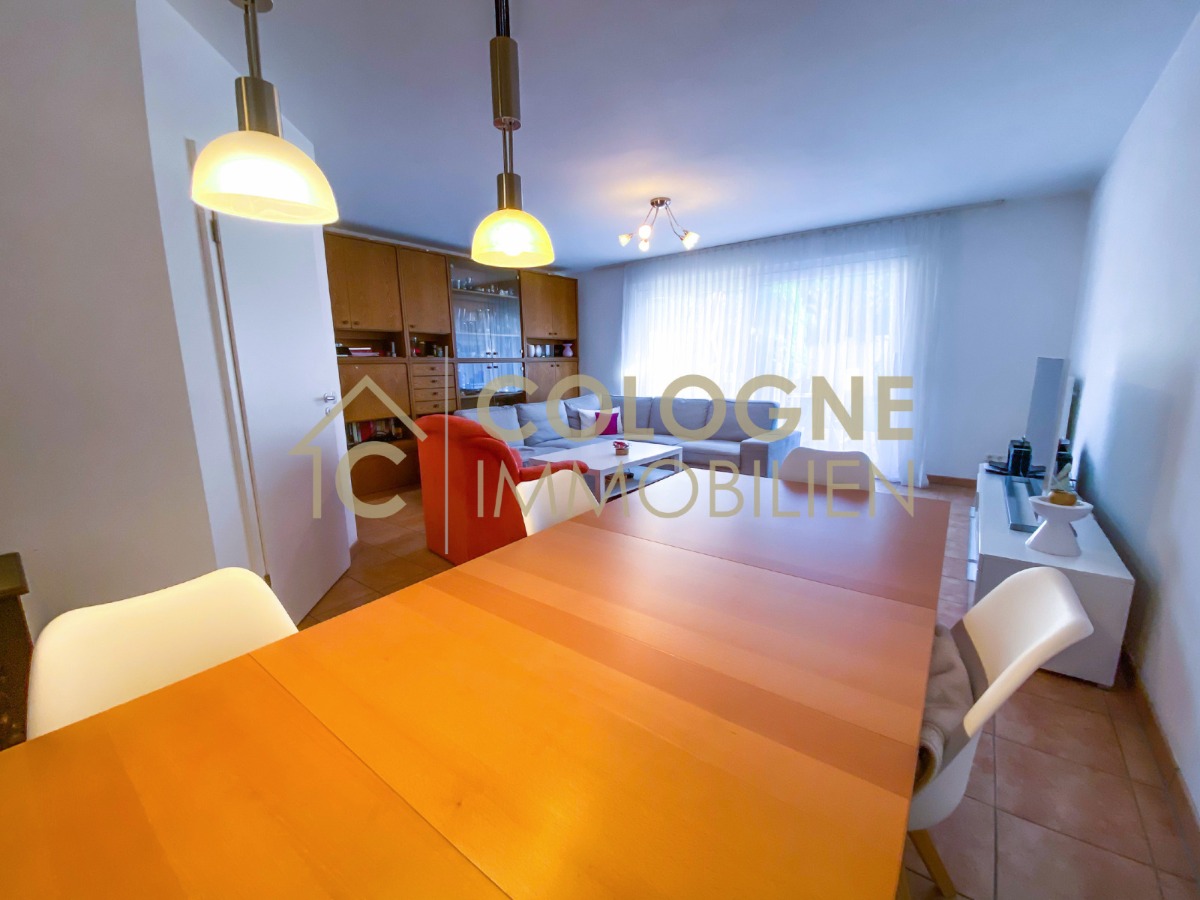 Offenes Ess- und Wohnzimmer
