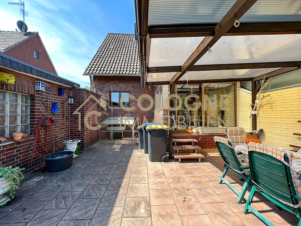 Überdachte Terrasse 