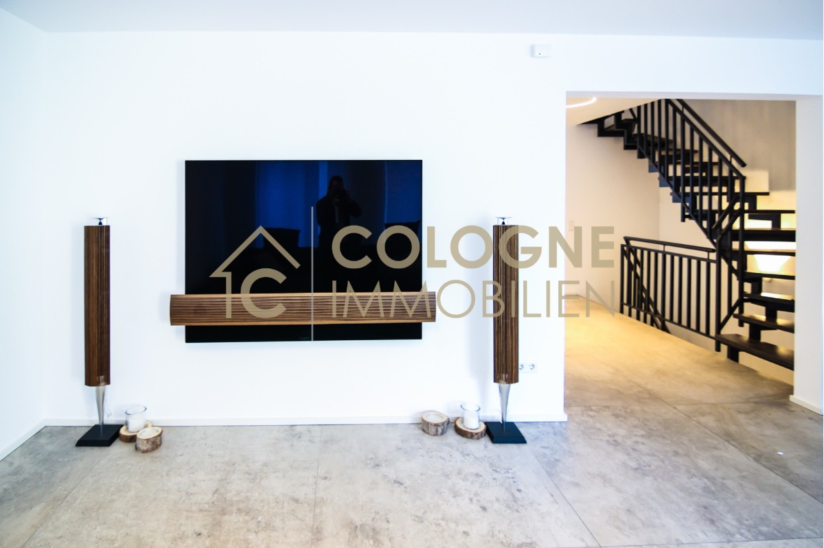 Exklusive Designereinrichtung im ganzen Haus