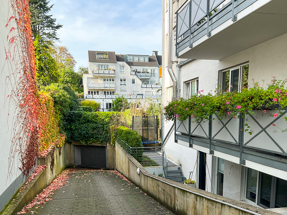 Einfahrt in die Tiefgarage