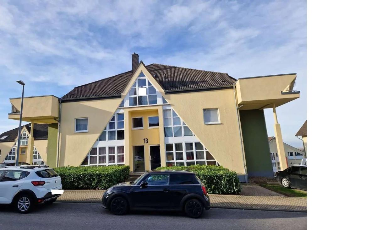 Langerwehe - Apartment mit Terrasse, Gartenfläche & Stellplatz für RENTNER, SINGLES in Langerwehe